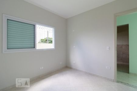 Casa à venda com 270m², 5 quartos e 5 vagas Casa à venda com 270m², 5 quartos e 5 vagasQuarto 6