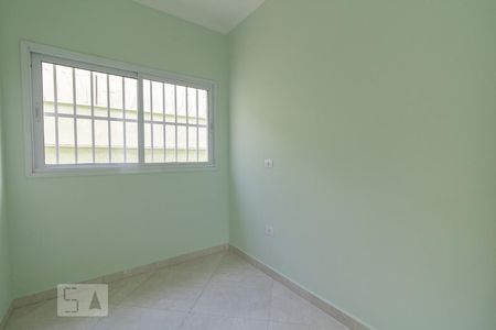 Casa à venda com 270m², 5 quartos e 5 vagas Casa à venda com 270m², 5 quartos e 5 vagasQuarto 5