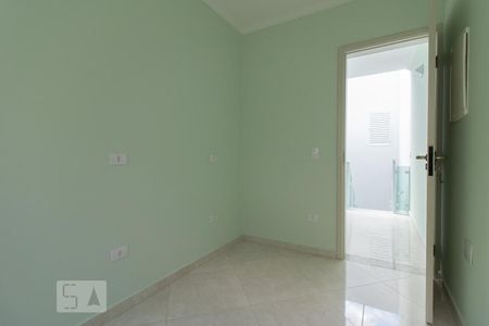 Casa à venda com 270m², 5 quartos e 5 vagas Casa à venda com 270m², 5 quartos e 5 vagasQuarto 4
