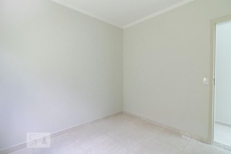 Quarto 2 de casa à venda com 5 quartos, 270m² em Vila Galvao, Guarulhos