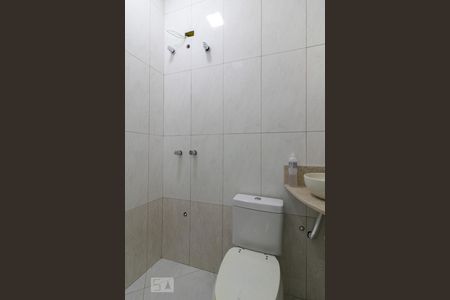 Lavabo 1 de casa à venda com 5 quartos, 270m² em Vila Galvao, Guarulhos