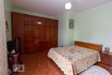 Quarto 1 de casa à venda com 4 quartos, 190m² em Km 18, Osasco