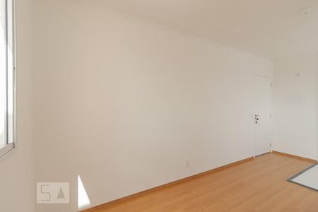 Sala de apartamento para alugar com 2 quartos, 42m² em Jardim Santa Emília, São Paulo