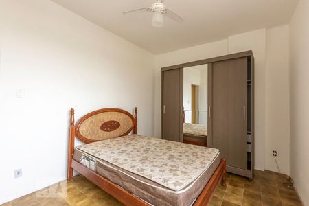 Quarto de apartamento para alugar com 1 quarto, 65m² em Dois de Julho, Salvador