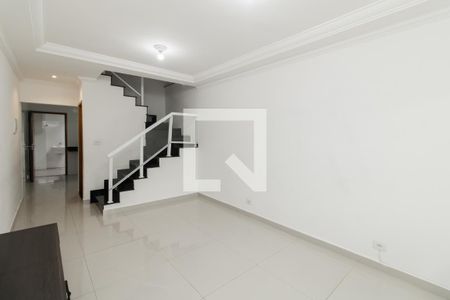 Sala de casa para alugar com 3 quartos, 180m² em Jardim Fernandes, São Paulo