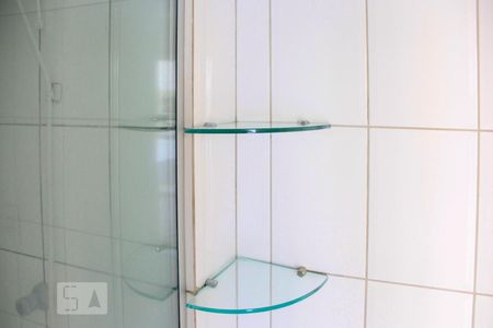 Detalhe banheiro de apartamento para alugar com 2 quartos, 56m² em Itacorubi, Florianópolis