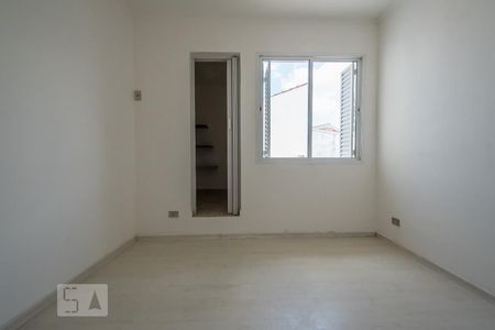 Quarto 1 de casa para alugar com 2 quartos, 280m² em Brooklin Paulista, São Paulo