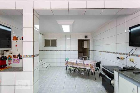 Casa à venda com 215m², 3 quartos e 2 vagas Casa à venda com 215m², 3 quartos e 2 vagasCozinha