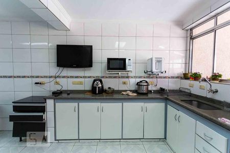 Casa à venda com 215m², 3 quartos e 2 vagas Casa à venda com 215m², 3 quartos e 2 vagasCozinha