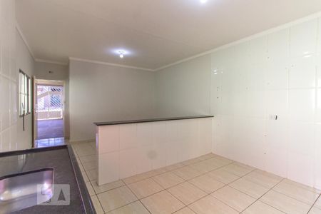 Sala  Cozinha de casa para alugar com 1 quarto, 45m² em Vila Santa Clara, São Paulo