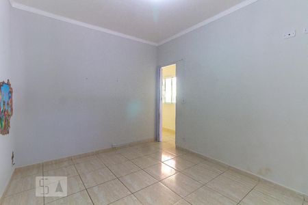 Quarto de casa para alugar com 1 quarto, 45m² em Vila Santa Clara, São Paulo