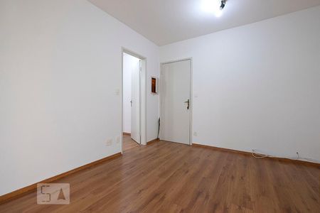 Sala de apartamento para alugar com 1 quarto, 40m² em Jardim Paulista, São Paulo