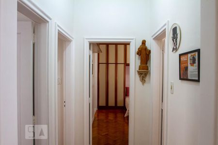 Corredor de apartamento à venda com 3 quartos, 98m² em Leblon, Rio de Janeiro