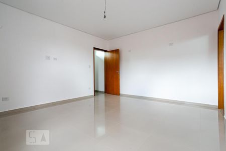 Suíte de casa à venda com 4 quartos, 279m² em Chácara Inglesa, São Paulo