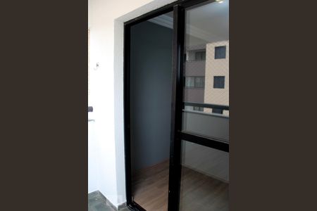 varanda de apartamento à venda com 3 quartos, 65m² em Vila do Encontro, São Paulo