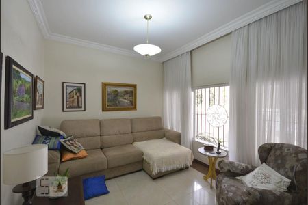 Sala de casa à venda com 4 quartos, 220m² em Vila Mariana, São Paulo
