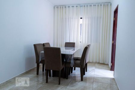 Sala de casa à venda com 3 quartos, 115m² em Vila Moraes, São Paulo