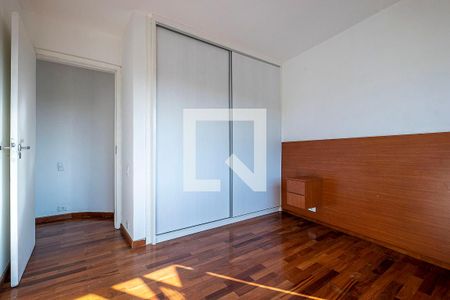 Quarto 1 de casa para alugar com 3 quartos, 217m² em Sumaré, São Paulo