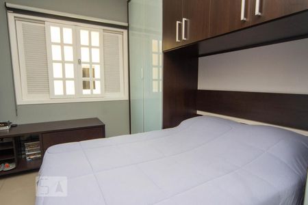 Suíte de casa de condomínio à venda com 3 quartos, 155m² em Jardim Monte Kemel, São Paulo