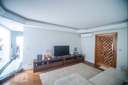 Sala de casa à venda com 3 quartos, 385m² em Vila Lúcia, São Paulo