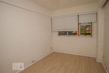 Quarto 1 de apartamento para alugar com 4 quartos, 277m² em Freguesia de Jacarepaguá, Rio de Janeiro