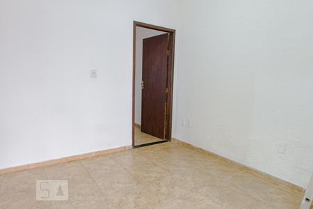 Sala de casa de condomínio à venda com 2 quartos, 60m² em Praça da Bandeira, Rio de Janeiro