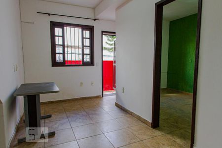 Sala de casa de condomínio à venda com 2 quartos, 60m² em Praça da Bandeira, Rio de Janeiro