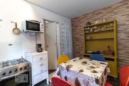 Casa de condomínio para alugar com 120m², 3 quartos e 1 vaga Casa de condomínio para alugar com 120m², 3 quartos e 1 vagaCozinha