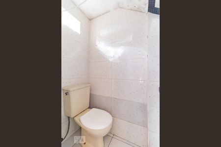 Casa de condomínio para alugar com 120m², 3 quartos e 1 vaga Casa de condomínio para alugar com 120m², 3 quartos e 1 vagaBanheiro de serviço