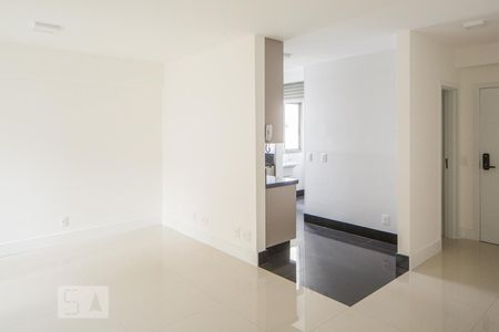 Sala de apartamento para alugar com 3 quartos, 81m² em Sion, Belo Horizonte