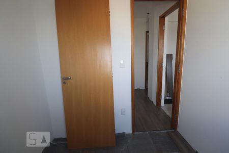 Dormitório 2 de apartamento à venda com 3 quartos, 59m² em Jardim Utinga, Santo André