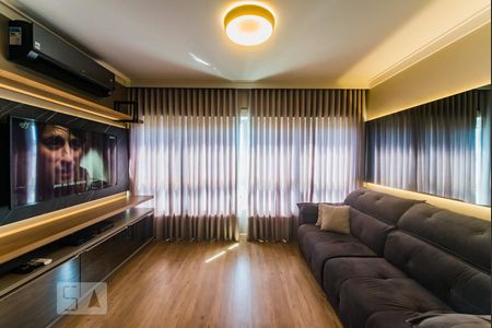 Sala de apartamento para alugar com 1 quarto, 52m² em Campinas, São José