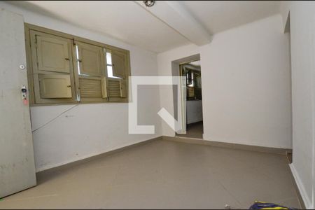 Sala de apartamento para alugar com 1 quarto, 40m² em Santa Tereza, Belo Horizonte