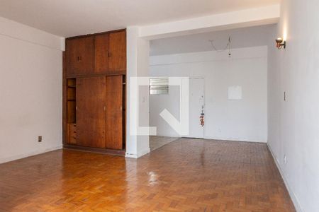 Quarto / Sala de kitnet/studio para alugar com 1 quarto, 55m² em Santa Cecilia, São Paulo