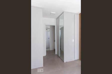 Quarto de kitnet/studio para alugar com 1 quarto, 42m² em São João, Porto Alegre