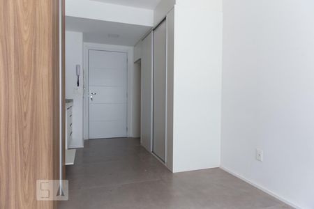 Sala de kitnet/studio para alugar com 1 quarto, 42m² em São João, Porto Alegre