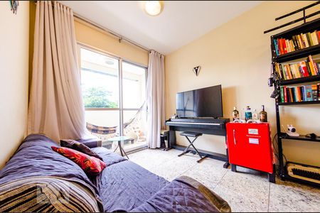 Sala de apartamento para alugar com 3 quartos, 82m² em Barro Preto, Belo Horizonte