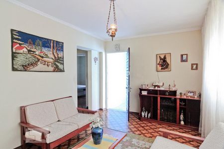 Sala de casa à venda com 5 quartos, 250m² em Vila Roque, São Paulo