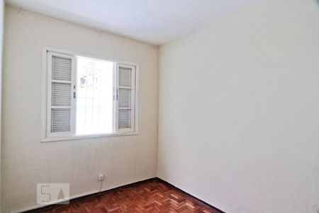 Quarto 2 de casa à venda com 5 quartos, 250m² em Vila Roque, São Paulo