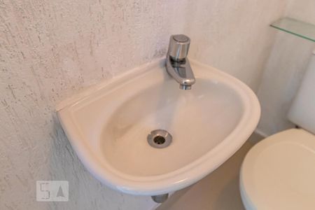 Detalhe do Lavabo de apartamento à venda com 2 quartos, 80m² em Alphaville Industrial, Barueri