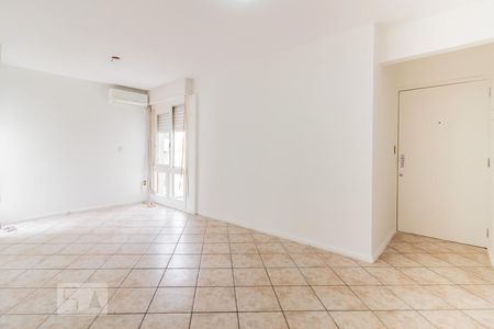 Sala/Quarto de kitnet/studio para alugar com 1 quarto, 35m² em Centro Histórico, Porto Alegre