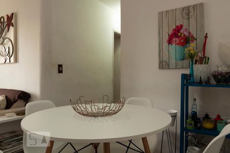 Apartamento à venda com 60m², 2 quartos e 1 vagaSala de Jantar