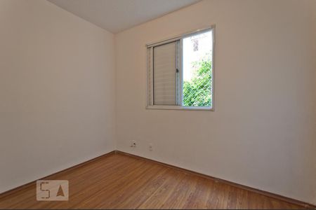 Quarto 1 de apartamento à venda com 2 quartos, 43m² em Vila Talarico, São Paulo