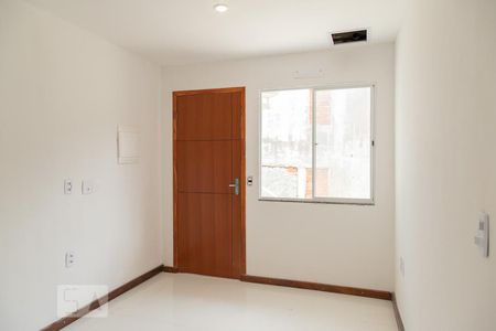 Sala de apartamento para alugar com 2 quartos, 56m² em Recreio dos Bandeirantes, Rio de Janeiro