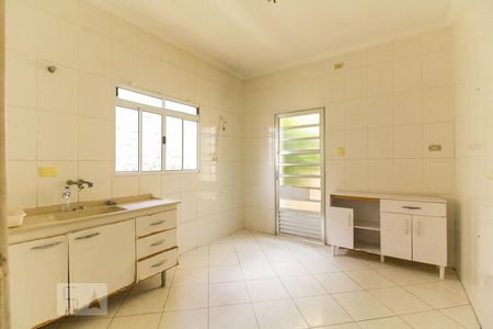 Cozinha de casa à venda com 1 quarto, 126m² em Santa Teresinha, São Paulo