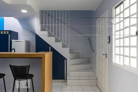 1o. Andar - Sala de apartamento para alugar com 1 quarto, 50m² em Vila São José, São Paulo