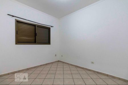 Quarto 2 de casa para alugar com 2 quartos, 80m² em Cangaiba, São Paulo