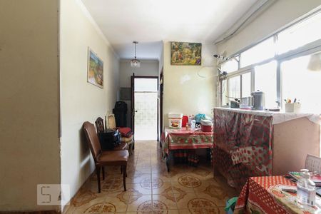 Sala de casa à venda com 5 quartos, 400m² em Vila Prudente, São Paulo