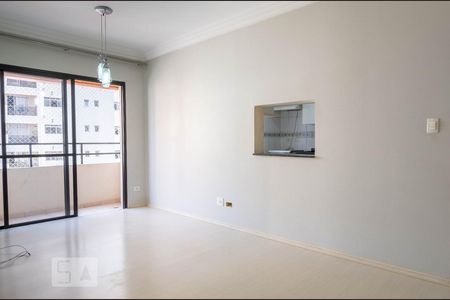 Sala de apartamento para alugar com 3 quartos, 80m² em Chora Menino, São Paulo