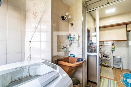 Apartamento à venda com 53m², 2 quartos e 1 vaga Apartamento à venda com 53m², 2 quartos e 1 vagaLavanderia